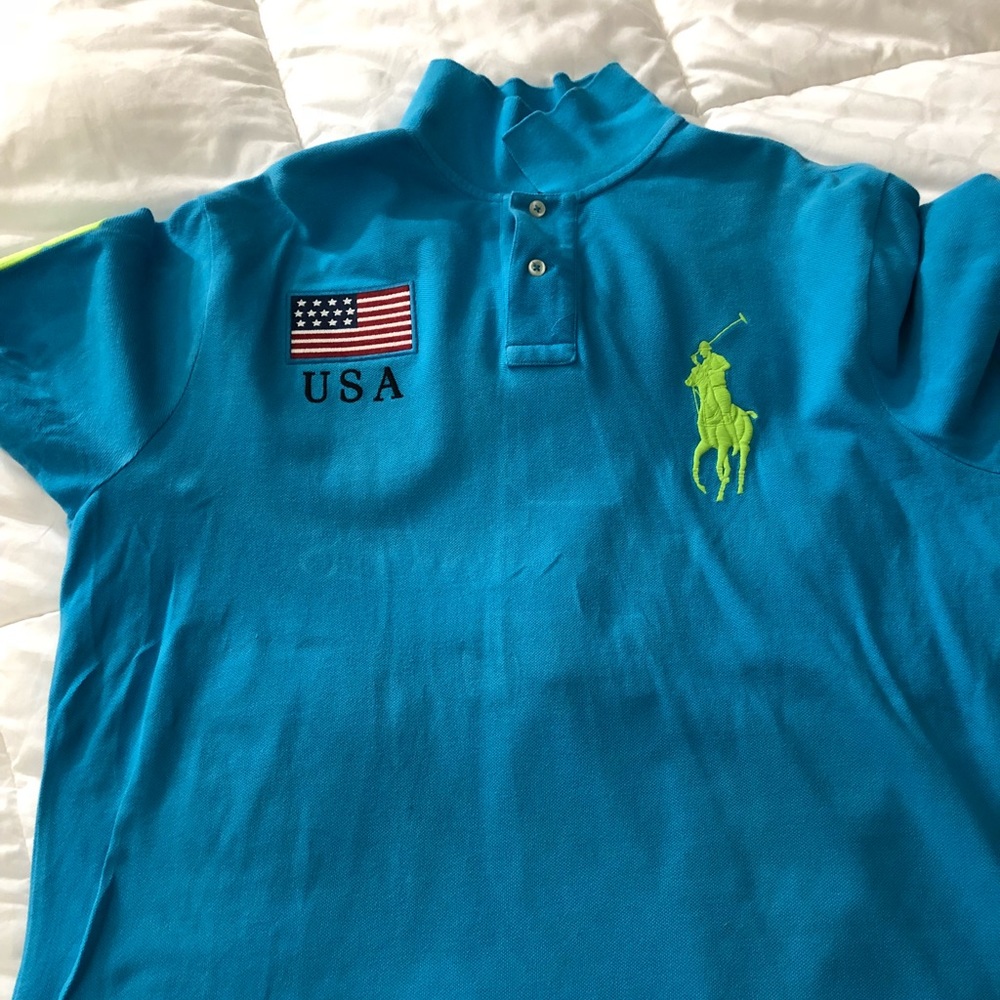 Men’s polo shirt